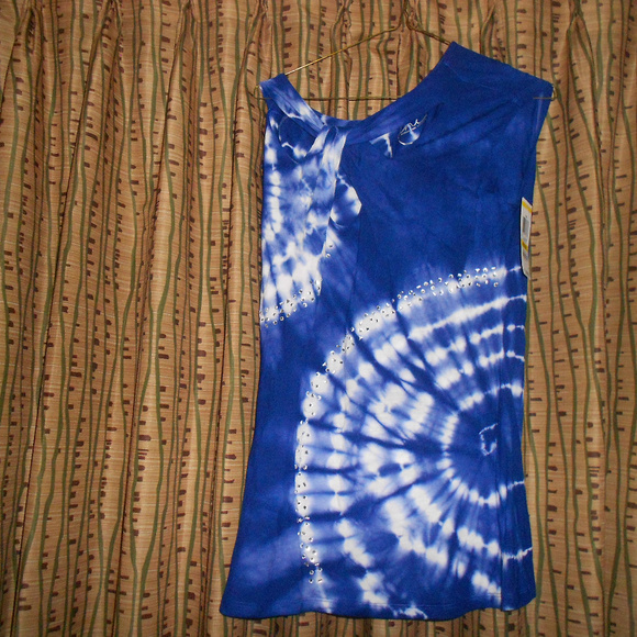 Blue,White Ladies Medium Short Sleeve Shirt Medium - Picture 1 of 8